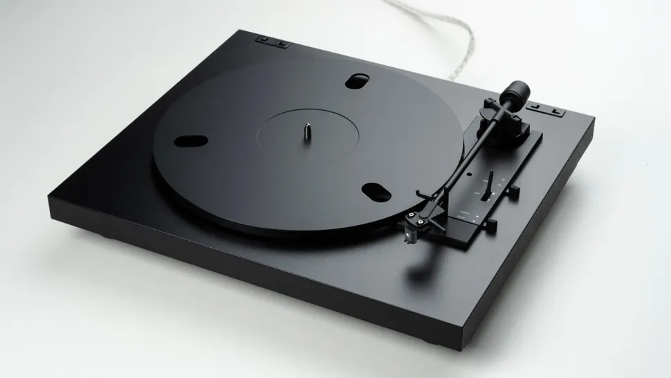 Pro-Ject A1.2, lựa chọn mới cho người hoài cổ 1 Pro Ject A1.2 1