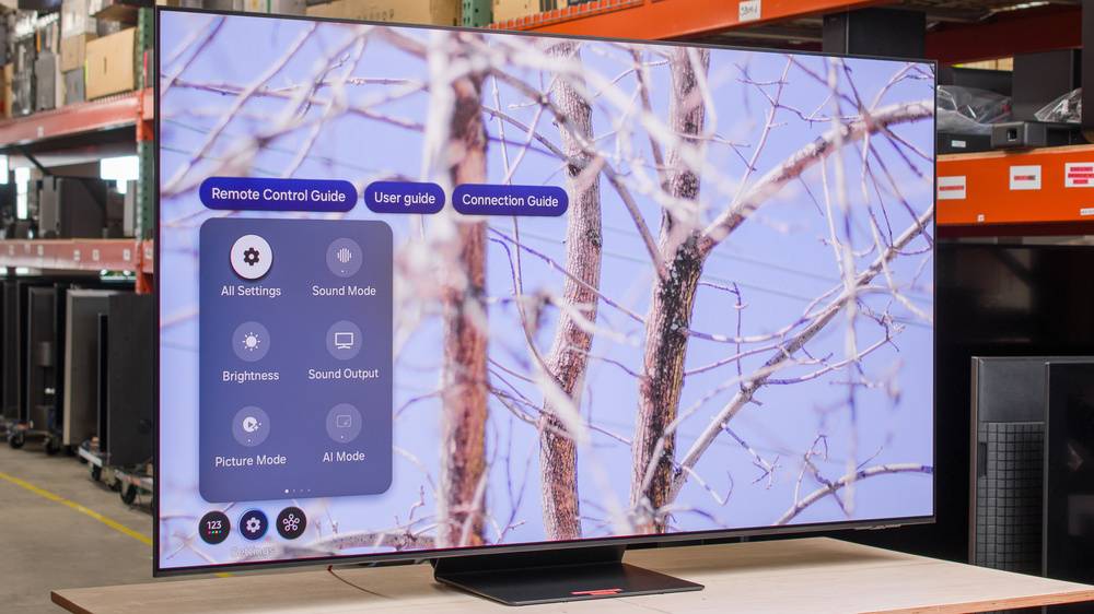 Samsung S95F: Kẻ tiên phong trong cuộc đua TV OLED năm 2025 1 Samsung S95F OLED gamen.vn